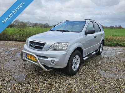 Kia Sorento 2.4i LX 4X4 AIRCO nieuwe APK