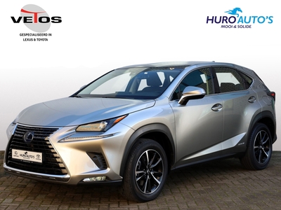 LEXUS NX-SERIE 300h AWD Premium | Panoramadak | Premium Navi | Stoelverwarming