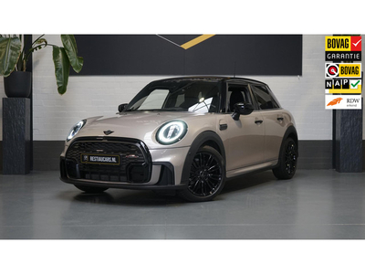 Mini Cooper 1.5 John Cooper Works AUTOMAAT-ALCANTARA-AMBIANCE-CAMERA-CLIMA-DAB-NAVIGATIE-VIRTUEEL-XENON