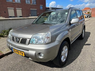 Nissan X-Trail 2.5 Sport Outdoor 4WD AUT