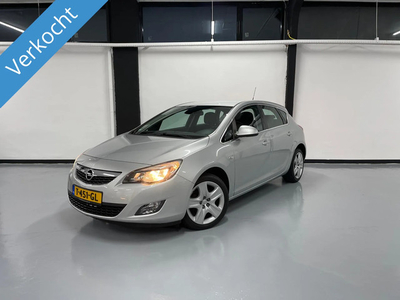 Opel Astra 1.4 Turbo Cosmo Nwe