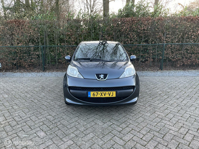 Peugeot 107 1.0-12V XS, airco, elek. ramen, radio, N.A.P.