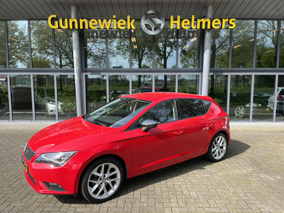 SEAT Leon 1.2 TSI Style | CARPLAY | 18 INCH | LED | STOELVERWARMING