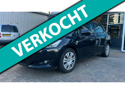 Toyota Auris 1.6-16V Sol 5-deurs climate controle cruise controle elektrische pakket Apk 11-10-2024