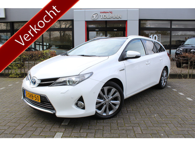 Toyota Auris Touring Sports 1.8 Hybrid Lease Pro | Rijklaar | Trekhaak | Panoramadak | Leder | Stoelverw. | JBL | Smartkey