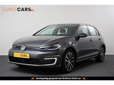 Volkswagen e-Golf € 2000,- subsidie mogelijk ! | Navigatie | Climate control | Virtual cockpit | Parkeersensoren V+A | DAB+ | Adaptive Cruise Control | 17