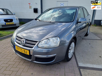 Volkswagen Jetta 1.6 FSI Comfortline | 1e Eigenaar!