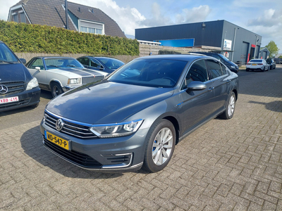 Volkswagen Passat 1.4 TSI GTE Connected Series