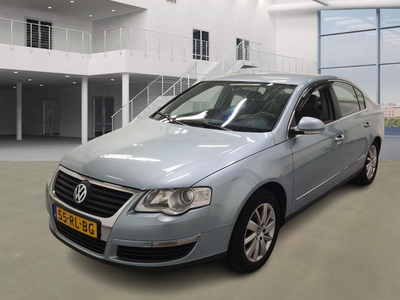 Volkswagen Passat 2.0 FSI Comfortline/NAVI/CAMERA/6BAK/AIRCO/TOPSTAAT