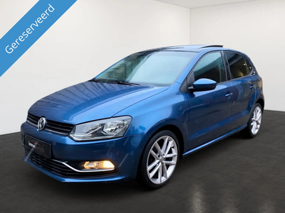 Volkswagen Polo 1.2 TSI Highline Panoramadak pdc cruise 17”lmv Navi