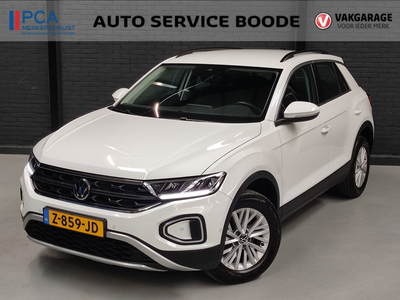 Volkswagen T-ROC 1.5 TSI Life automaat - Virtual Cockpit - Apple CarPlay - Android Auto - stoelverwarming