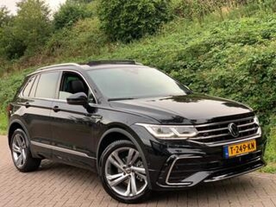 Volkswagen TIGUAN 1.5 TSI R-Line Business+ NIEUWSTAAT ! VOL OPTIE *VOL LEDER*PANORAMA*NAVI*2022*GARANTIE 2 JAAR