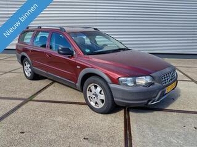 Volvo V70 CROSS COUNTRY 2.4 T Comfort Line