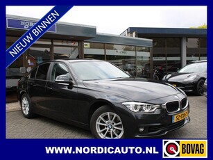 BMW 3 Serie 318i EXECUTIVE AUTOMAAT / NAVIGATIE- LED ORIGINEEL NEDERLANDS MET NAP