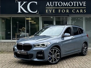 BMW X1 sDrive18i High M-Sport! | Pano | HuD | Camera