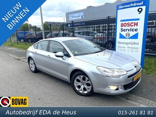 Citroen C5 2.0 16V Automaat Exclusive Met o.a. climate control, afneembare trekhaak, cruise, hydr. vering, etc.