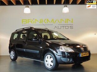 Dacia Logan MCV 1.6-16V Lauréate 7p. - Airco - Tr.haak - APK 06-2025.