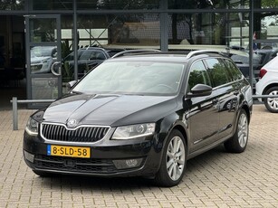 Škoda Octavia Combi 1.4 TSI Greentech Elegance Business/Automaat/Led/Trekhaak/stoelverwarming/Keyless entry