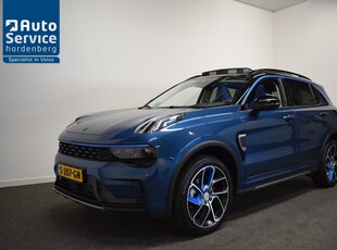 Lynk & Co 01 BJ2023 1.5 261pk AUT7 PHEV 70km Elec. Pano/ Adapt./ 360 Camera/ Dig. Dashboard/ Stoelverw.