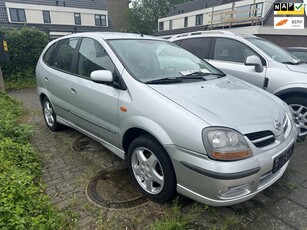 Nissan Almera Tino 1.8 Tekna