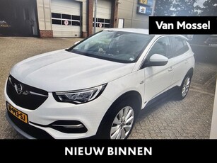 Opel Grandland X 1.6 Turbo Hybrid4 Business Executive