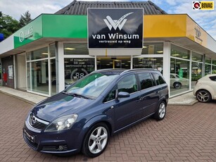 Opel Zafira 2.2 Executive | 7 persoons | Navi | Trekhaak | 1500kg trekvermogen |