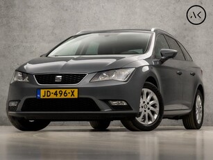 SEAT León ST 1.6 TDI Sport Automaat (APPLE CARPLAY, NAVIGATIE, CLIMATE, SPORTSTOELEN, GETINT GLAS, PARKEERSENSOREN, CRUISE CONTROL, LM VELGEN, NIEUWSTAAT)