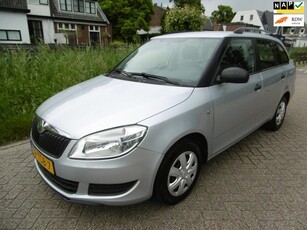 Skoda Fabia Combi 1.2-12V Airco Cruise Trekhaak PDC 167.000km NAP