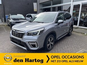 Subaru Forester 2.0i e-BOXER Luxury Leder/Panorama dak/Trekhaak.