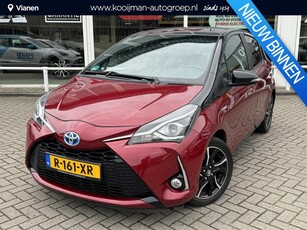 Toyota Yaris 1.5 Hybrid Bi-Tone | Stoelverwarming | Lane Assist | Achteruitrijcamera | Climate Control | Parkeersensoren voor