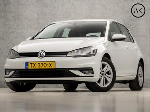 Volkswagen Golf 1.0 TSI Sportline (APPLE CARPLAY, GROOT NAVI, CLIMATE CONTROL, ADAPTIVE CRUISE, SPORTSTOELEN, LM VELGEN, PARKEERSENSOREN, ELEK PAKKET, NIEUWSTAAT)