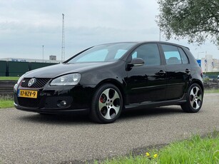 Volkswagen Golf 2.0 TFSI GTI | Standkachel