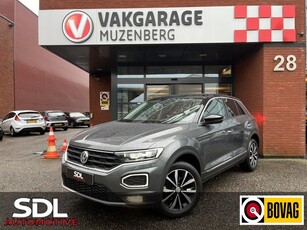 Volkswagen T-Roc 1.0 TSI Style // ADAP. CRUISE // LED // ELEK. ACHTERKLEP // APPLE-ANDROID AUTO // STOELVERWARMING //