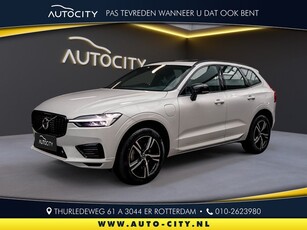 Volvo XC60 2.0 Recharge T6 AWD R-Design 360 l Panorama l Memory