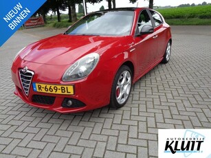 Alfa Romeo Giulietta 1.4 T Sportiva 170PK Panoramadak