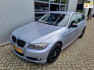 BMW 3-serie Touring 318i Business Line / nieuwe ketting /