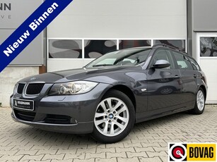 BMW 3 Serie Touring 320i PanoramaXenonYoungtimer