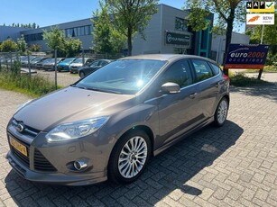 Ford Focus 1.6 TDCI ECOnetic Titanium - LEDER - KEYLESS -