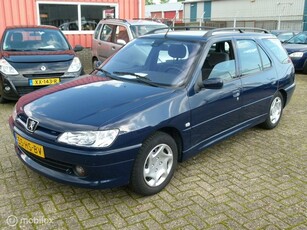 Peugeot 306 Break 1.4 XT NIEUWE APK + koppeling 4 elek ramen