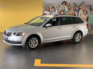 Skoda Octavia Combi 1.5 TSI DSG Business Edition AUTOMAAT | NAVIGATIE | ACHTERUITRIJCAMERA | PARKEERSENSOREN ACHTER | ELEKTRISCHE ACHTERKLEP | COMPLETE AUTO!