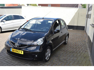 Toyota Aygo 1.0-12V + 5drs/Airco/Navi/Cruise/