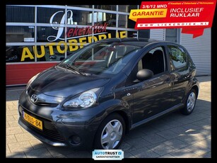 Toyota Aygo 1.0 VVT-i Now 5Drs - Navigatie - Apple CarPlay