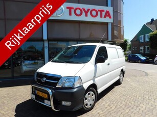 Toyota HiAce 2.5 D-4D KWB Comfort (bj 2012)