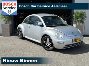 Volkswagen New Beetle 2.0 Highline / NAP/ AIRCO / TRTEKHAAK