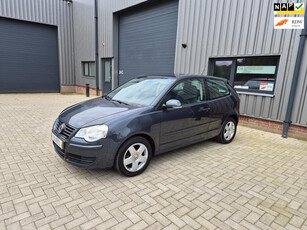 Volkswagen Polo 1.4-16V Optive 2e EIGENAAR nette auto ACTIE WEEK