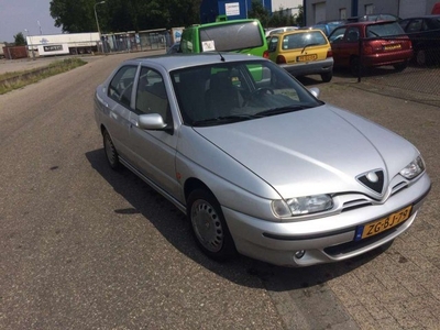 Alfa Romeo 146 1.9 JTD L