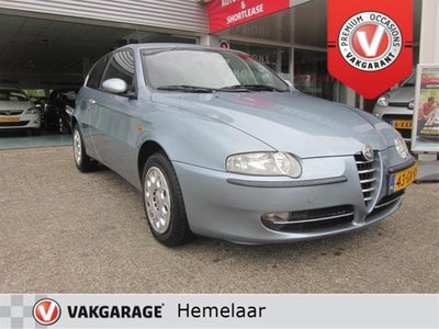 Alfa Romeo 147 1.6 77kw (bj 2001)