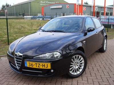 Alfa Romeo 147 1.6 TS Distinctive (bj 2007)