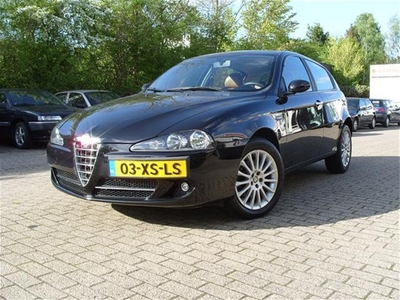 Alfa Romeo 147 1.6TS 5DRS COLLEZZIONE INCL. BTW (bj 2007)