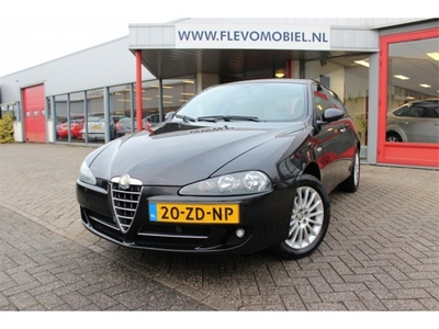 Alfa Romeo 147 1.9 JTD Distinctive 5drs Leer (bj 2008)